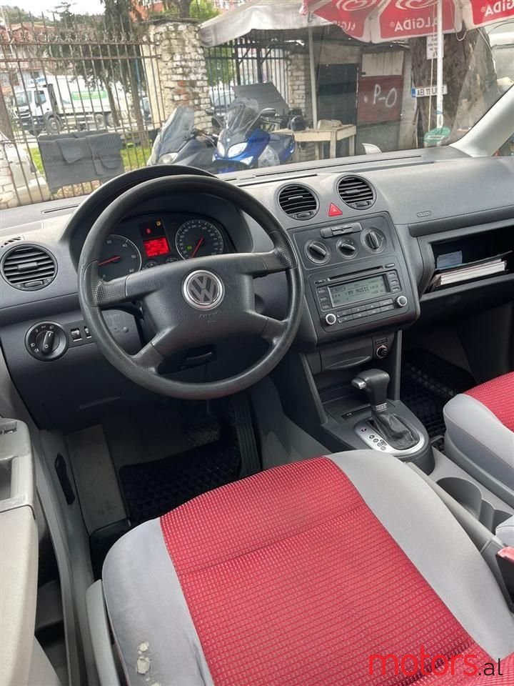 2006' Volkswagen Caddy photo #5