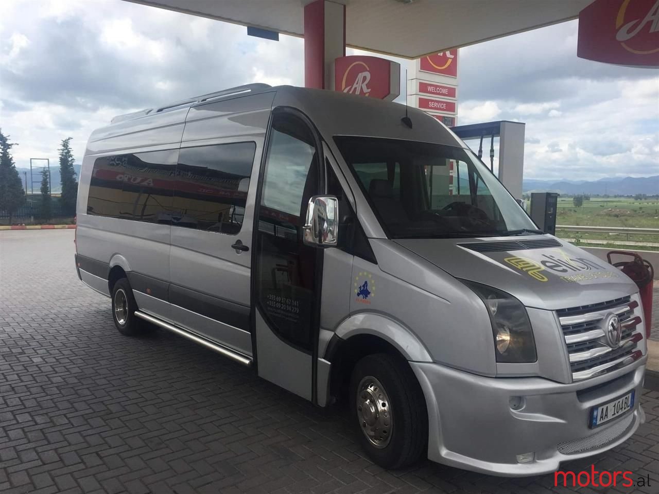 2012' Volkswagen Crafter photo #2