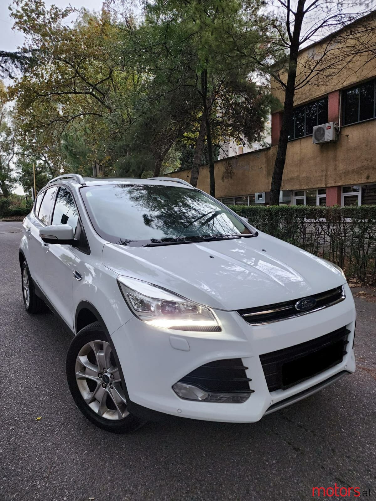 2016' Ford Kuga photo #1
