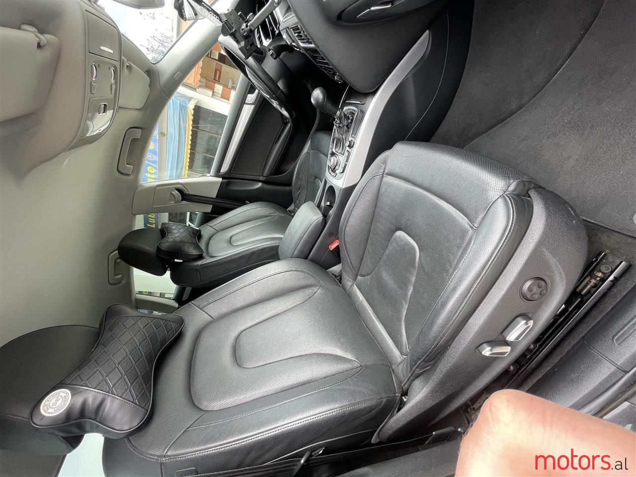 2012' Audi A5 photo #2