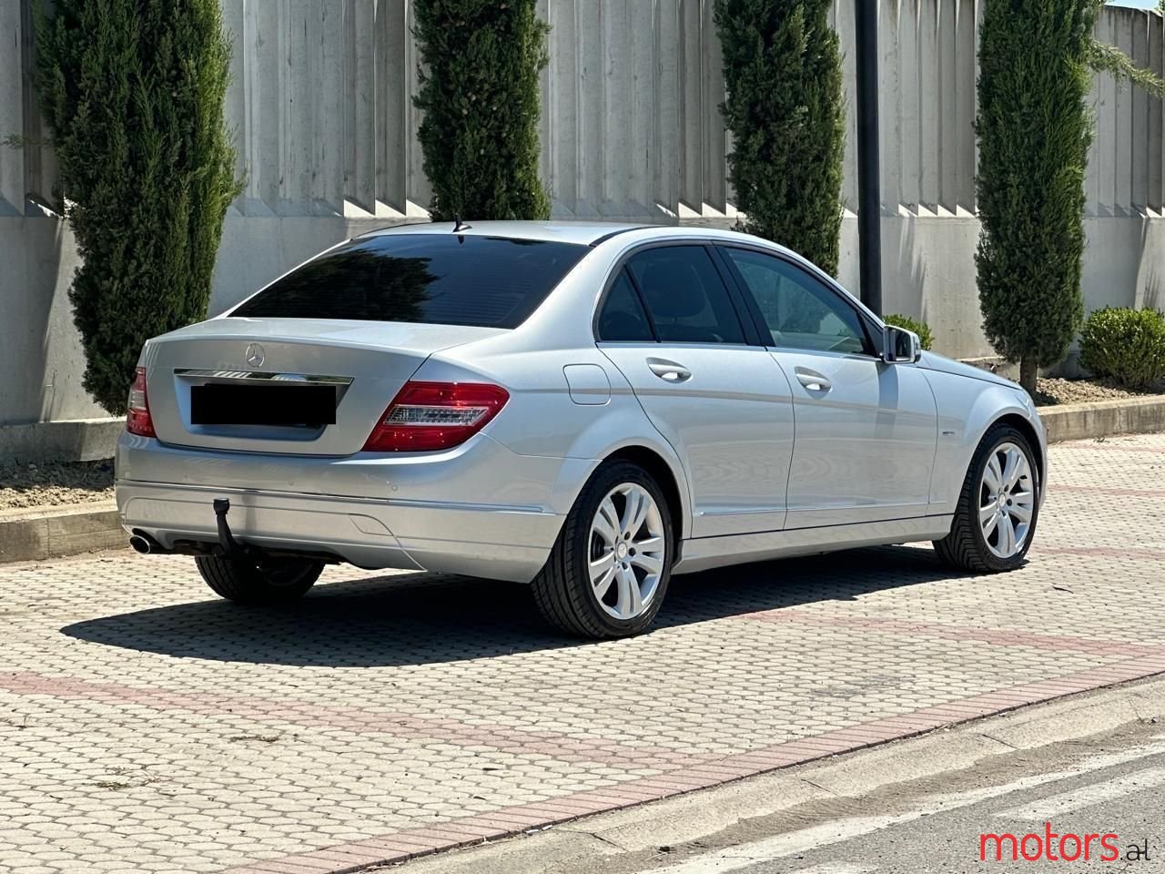 2010' Mercedes-Benz C 200 photo #5