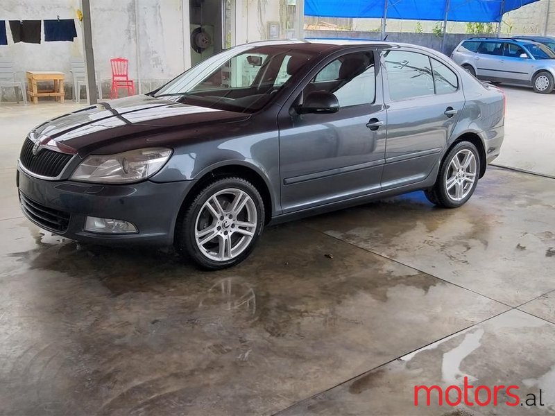 2012' Skoda Octavia photo #1