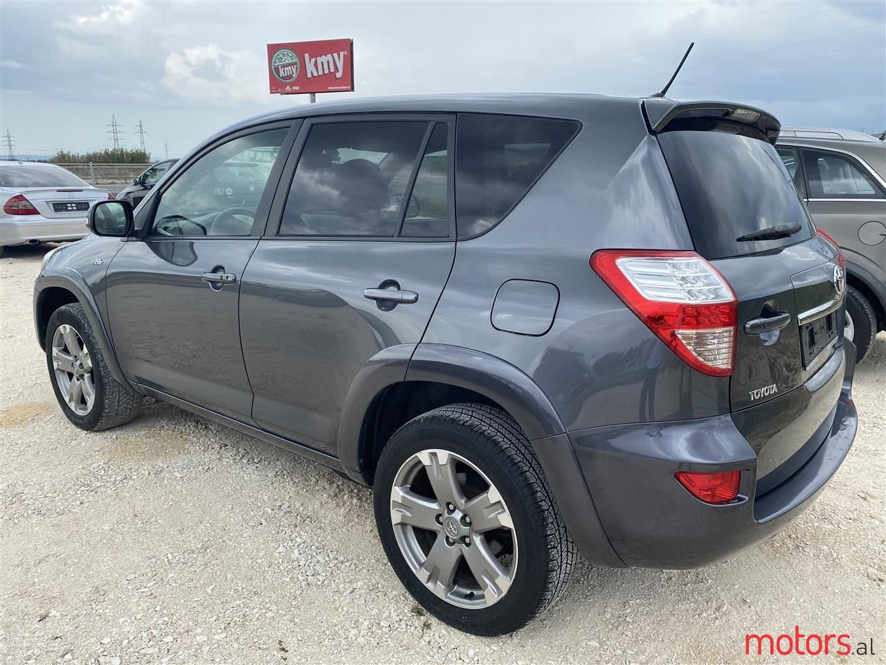 2009' Toyota RAV4 photo #1