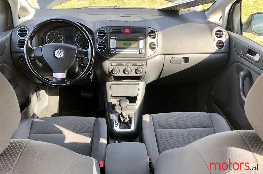 2007' Volkswagen Golf Plus photo #1