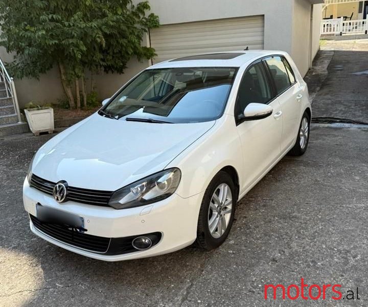 2012' Volkswagen Golf photo #3