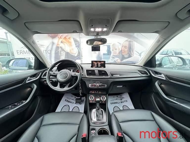 2012' Audi Q3 photo #5