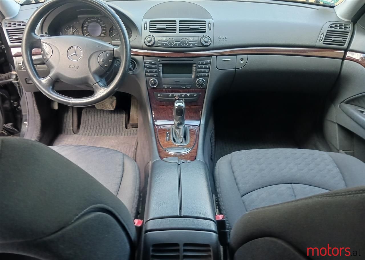 2005' Mercedes-Benz 280 photo #4