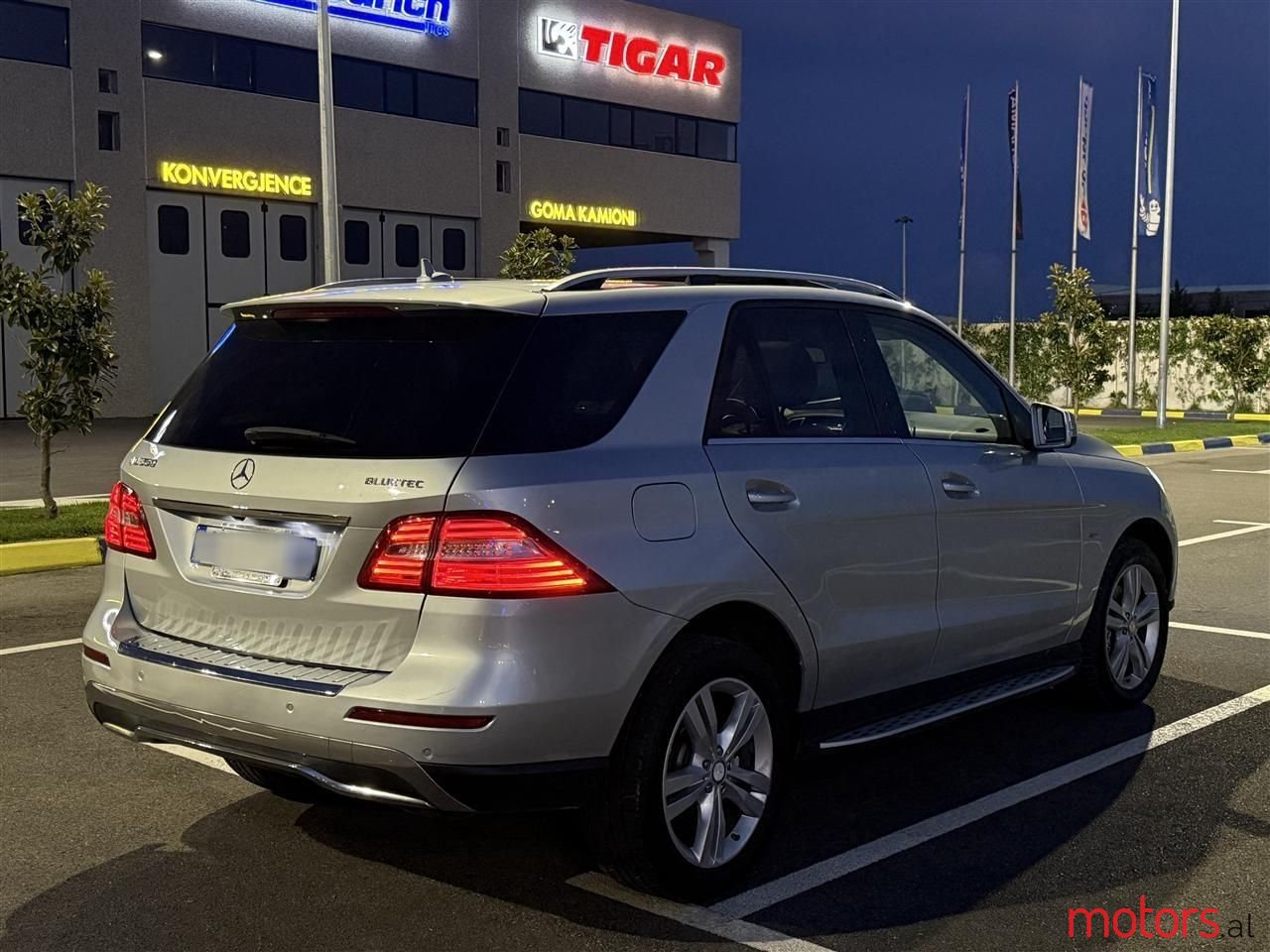 2012' Mercedes-Benz ML 350 photo #3