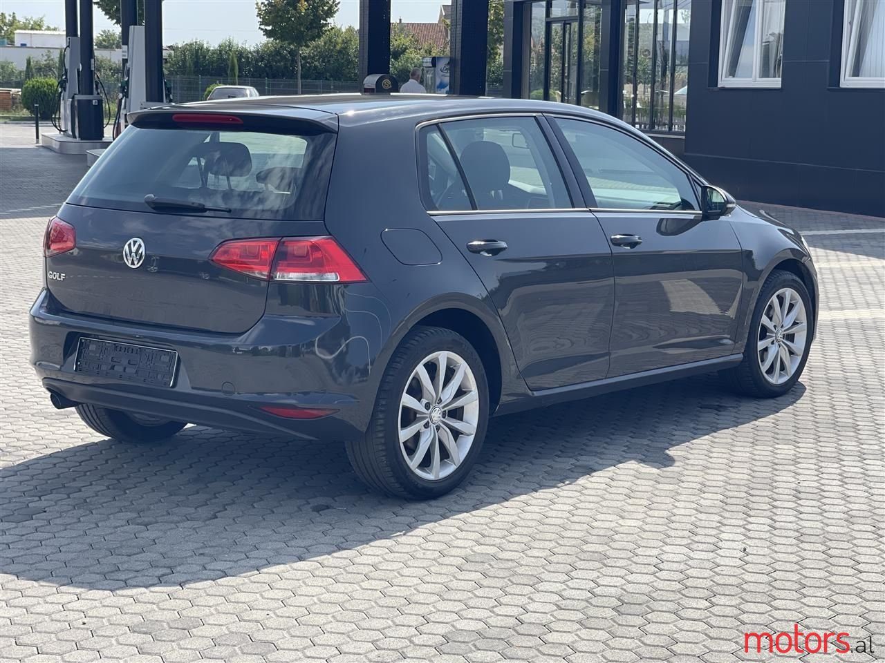 2014' Volkswagen Golf photo #4