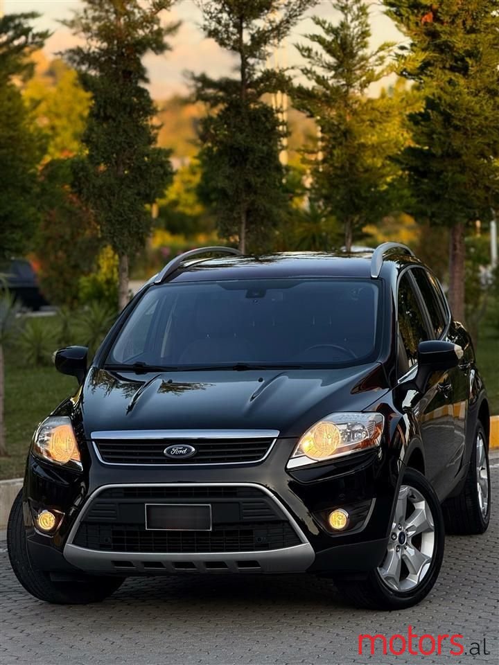 2011' Ford Kuga photo #1