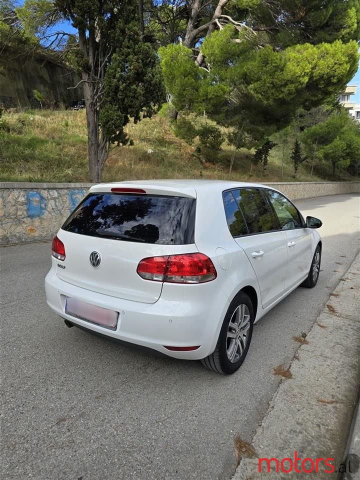 2012' Volkswagen Golf photo #4