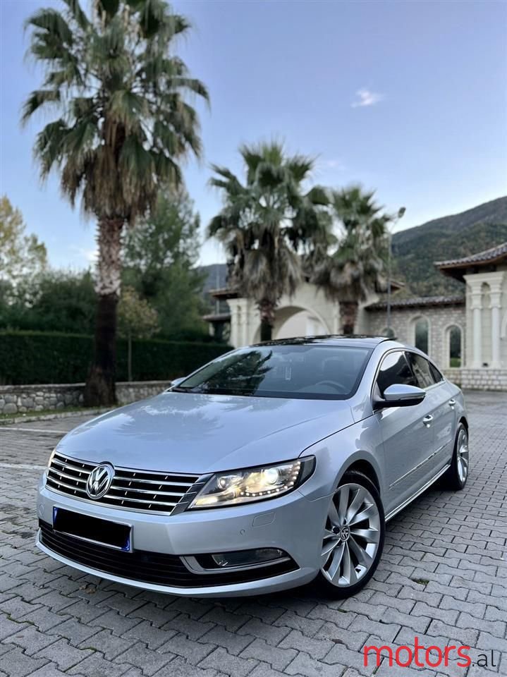 2013' Volkswagen photo #1