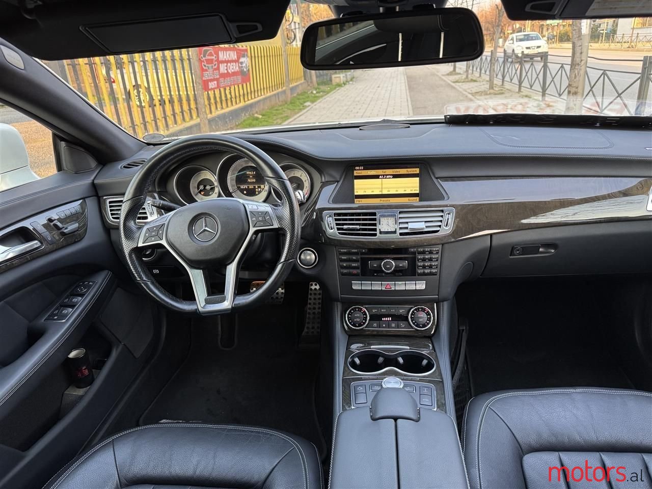 2011' Mercedes-Benz CLS 350 photo #4