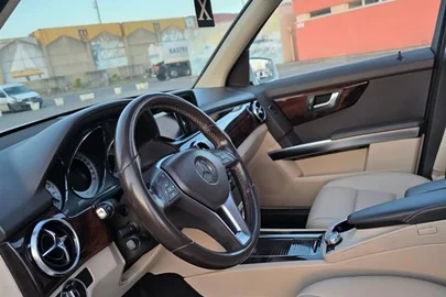 2013' Mercedes-Benz GLK 250