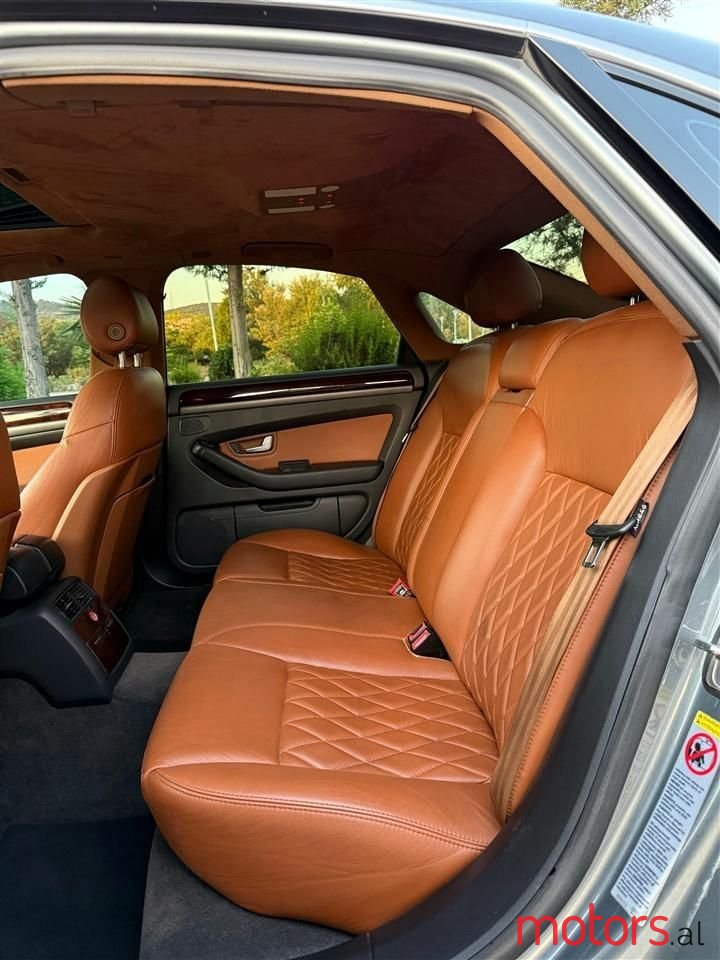 2004' Audi A8 photo #4