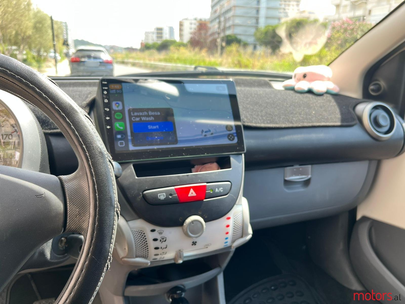 2011' Peugeot 107 photo #7