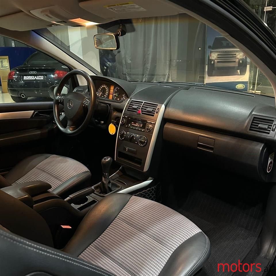 2007' Mercedes-Benz A 150 photo #4