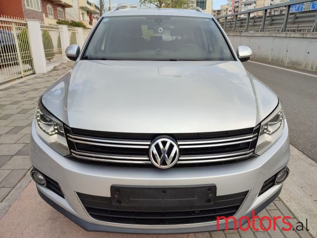 2013' Volkswagen Tiguan photo #1