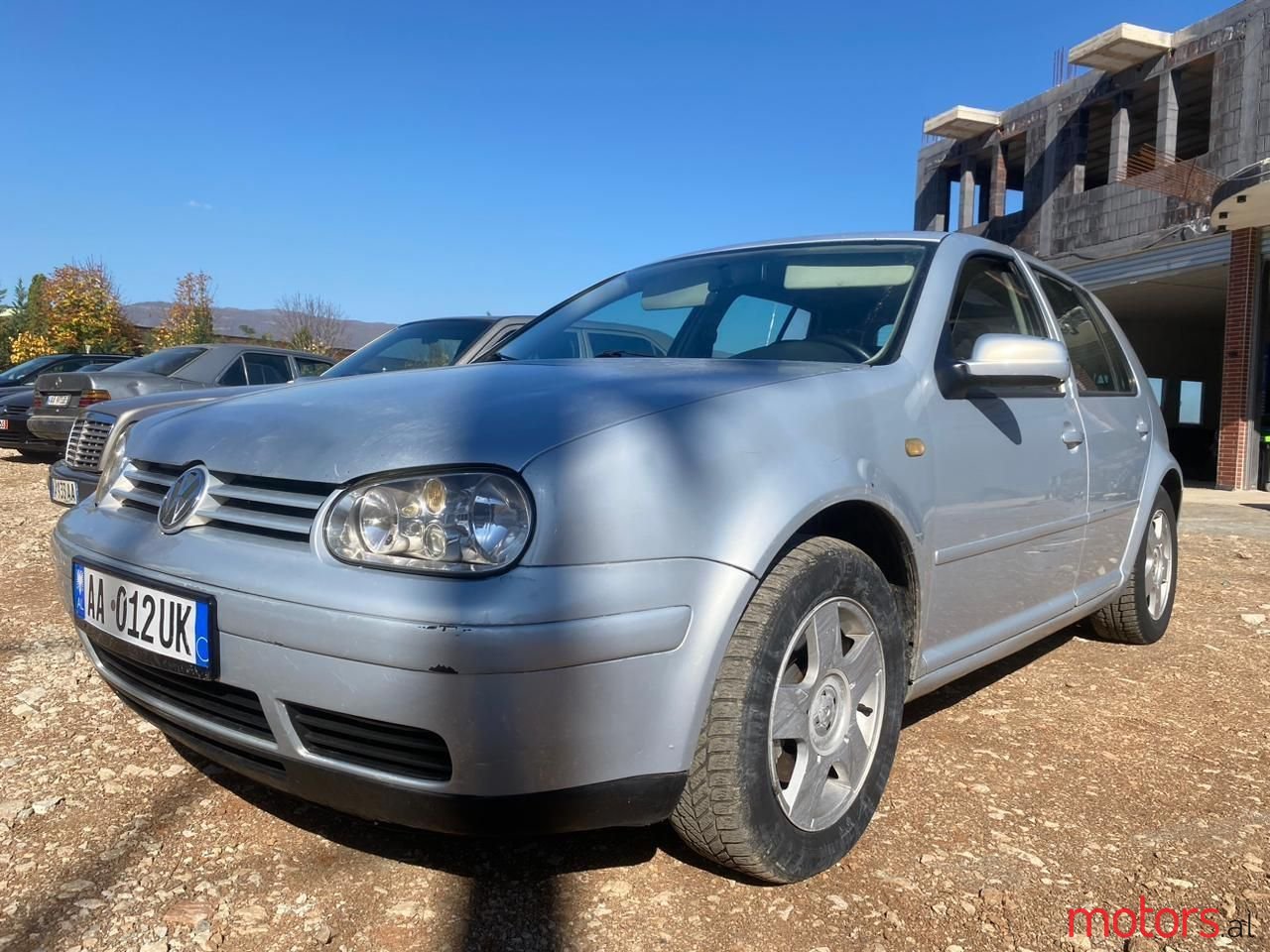 2000' Volkswagen Golf photo #1