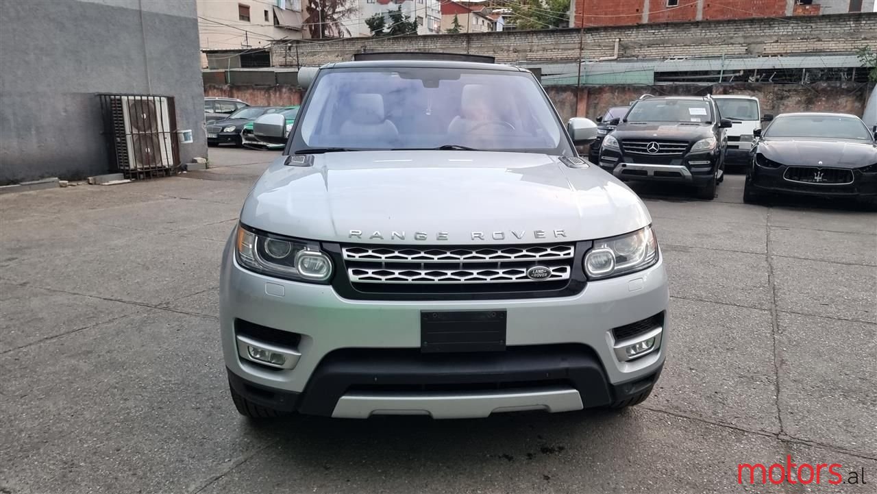 2016' Land Rover Range Rover Sport photo #2