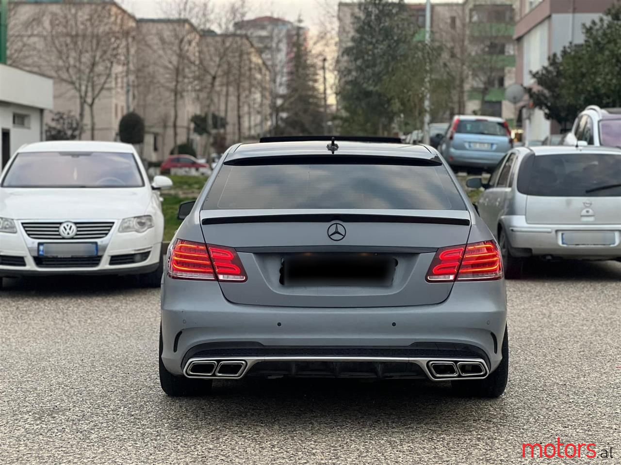 2010' Mercedes-Benz E 500 photo #5