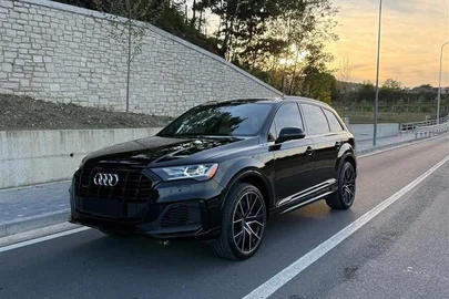 2021' Audi Q7