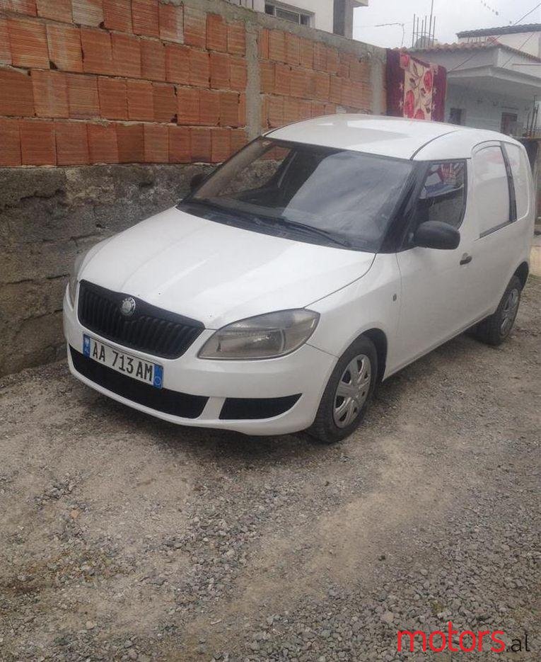 2010' Skoda Roomster photo #1