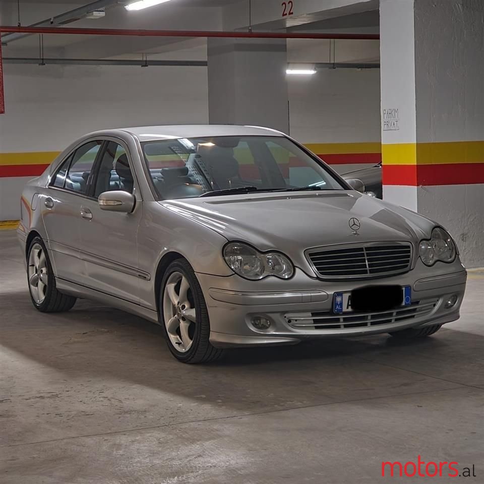 2005' Mercedes-Benz C 270 photo #5