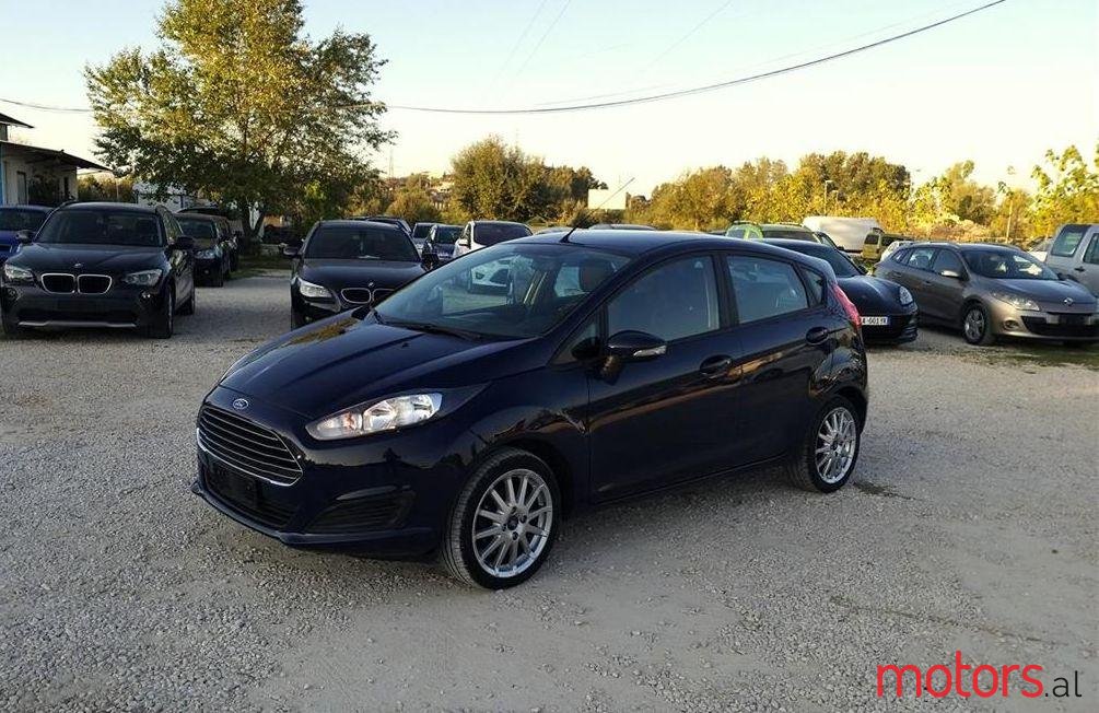 2015' Ford Fiesta photo #1