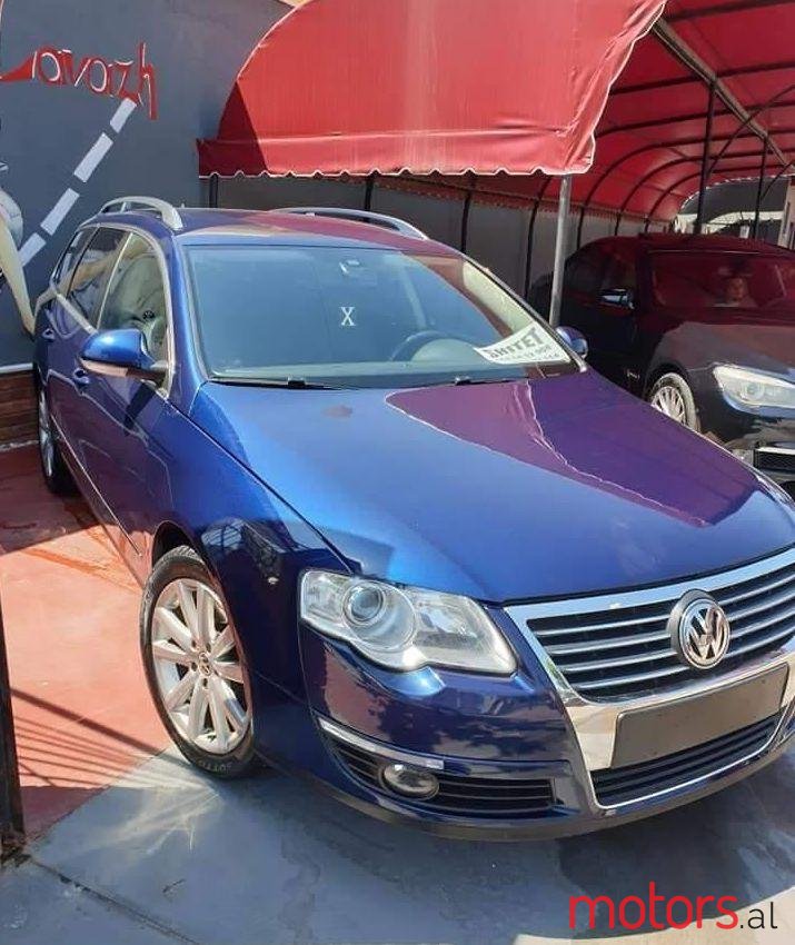 2009' Volkswagen Passat photo #1