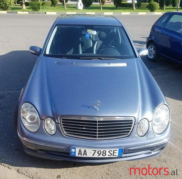 2003' Mercedes-Benz E 200 photo #1