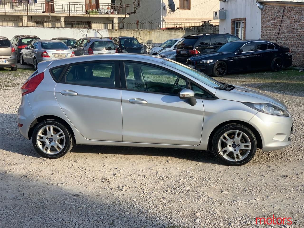 2011' Ford Fiesta photo #4