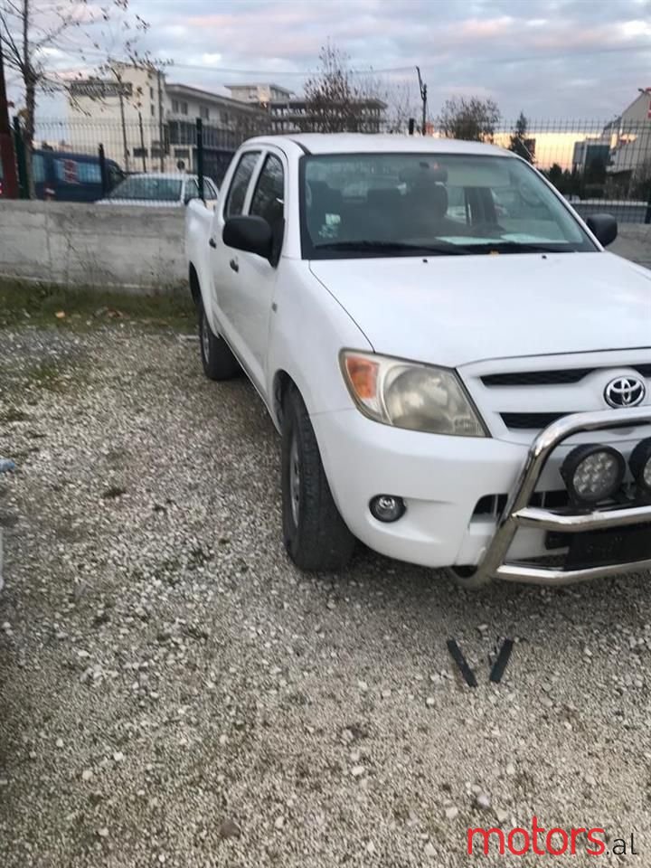 2006' Toyota Hilux photo #2