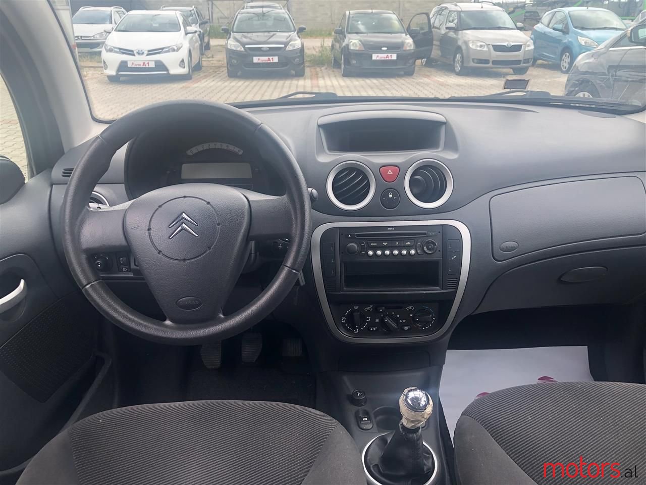 2008' Citroen C3 photo #6