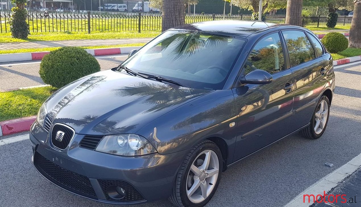 2006' SEAT Ibiza photo #1