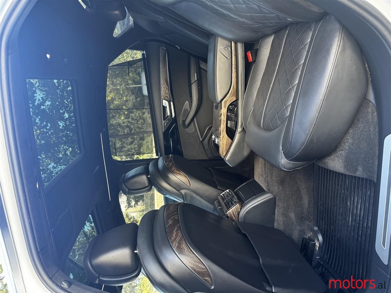 2015' Audi A8 photo #5