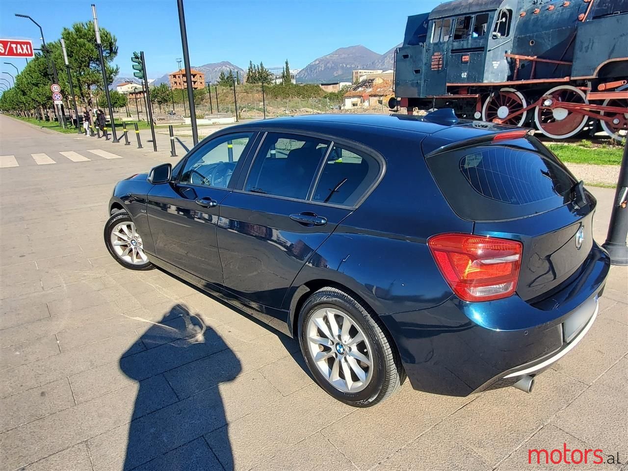 2014' BMW 118 photo #6