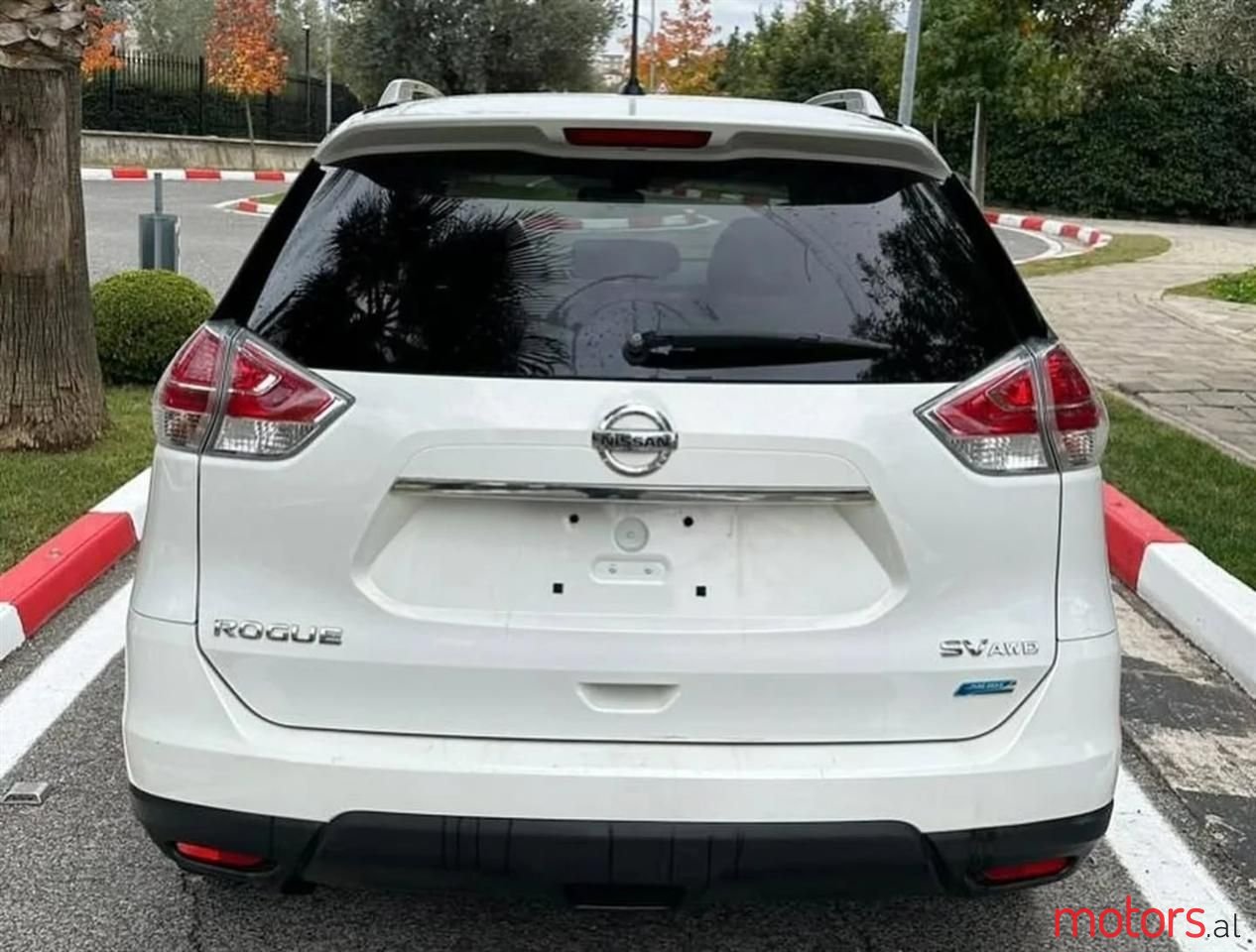 2015' Nissan Rouge photo #5