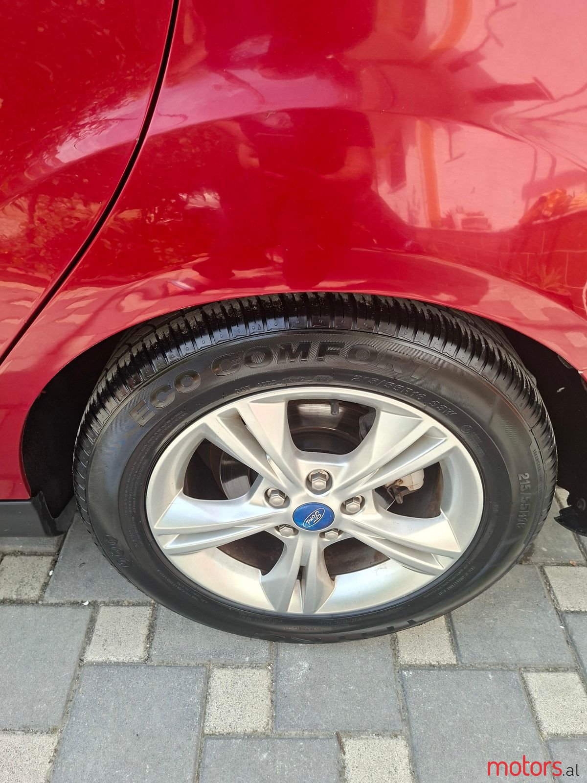 2012' Ford Focus photo #2