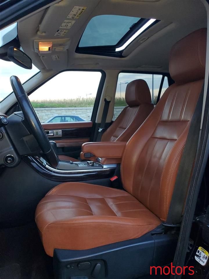 2011' Land Rover Range Rover Sport photo #5