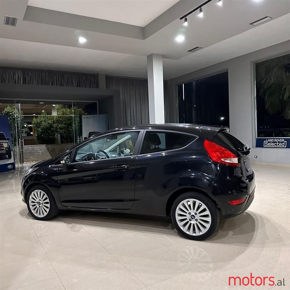 2009' Ford Fiesta photo #2