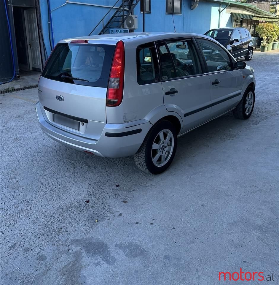 2005' Ford Fusion photo #5