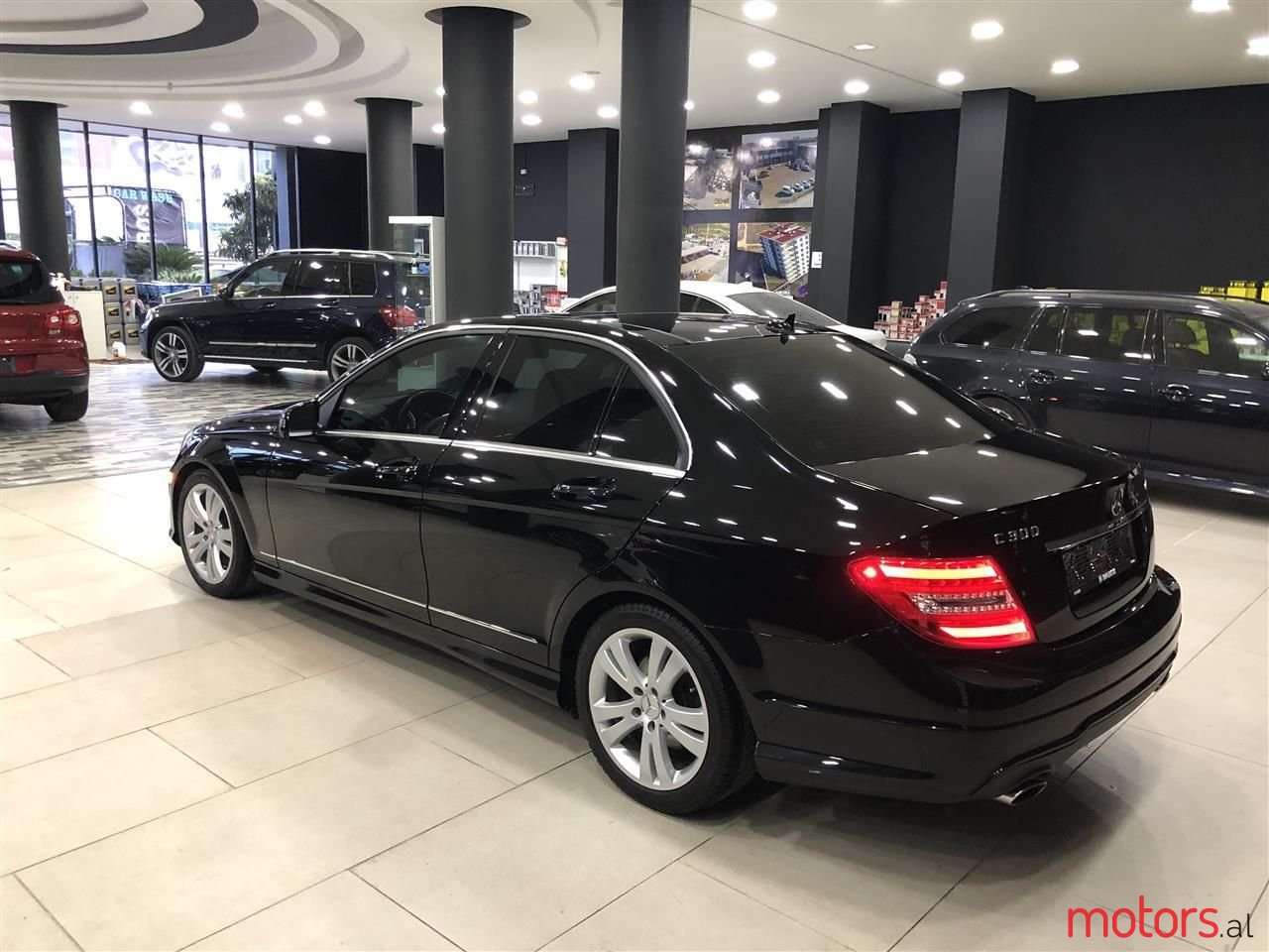 2012' Mercedes-Benz C 300 photo #3