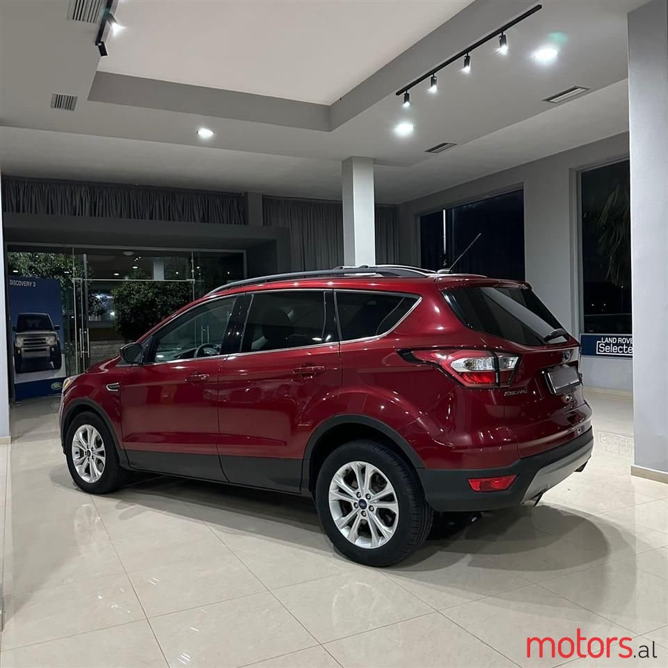 2017' Ford Kuga photo #3