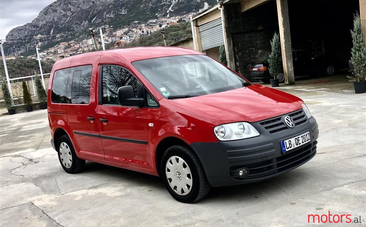 2005' Volkswagen Caddy photo #1