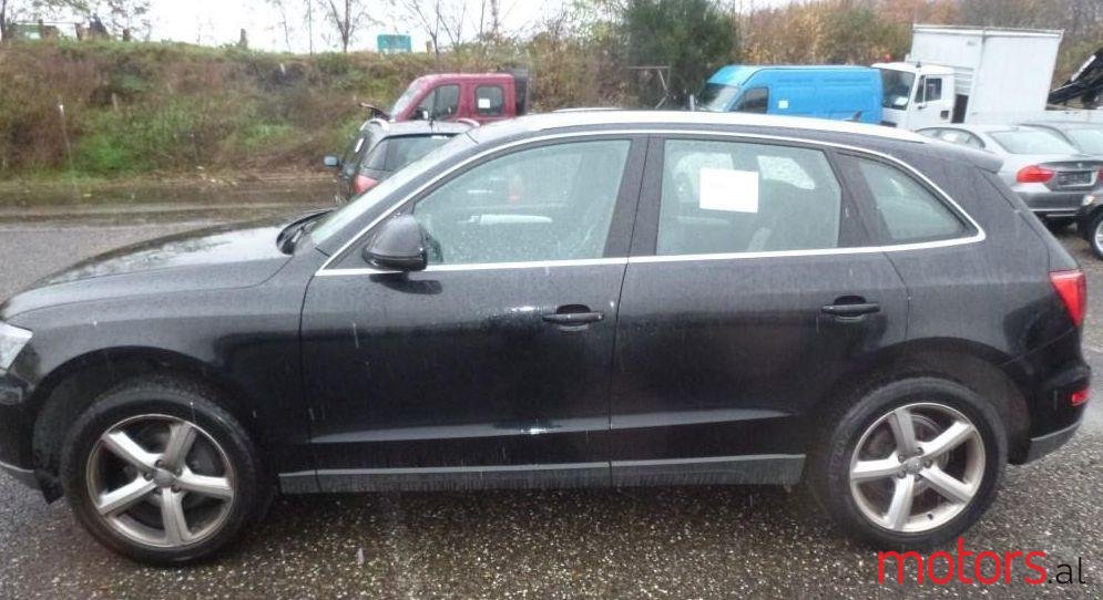 2010' Audi Q5 photo #2