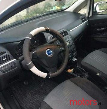 2007' Fiat Grande photo #1