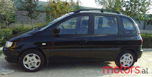 2004' Hyundai Matrix photo #1