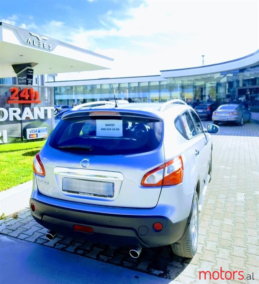 2011' Nissan Qashqai photo #2