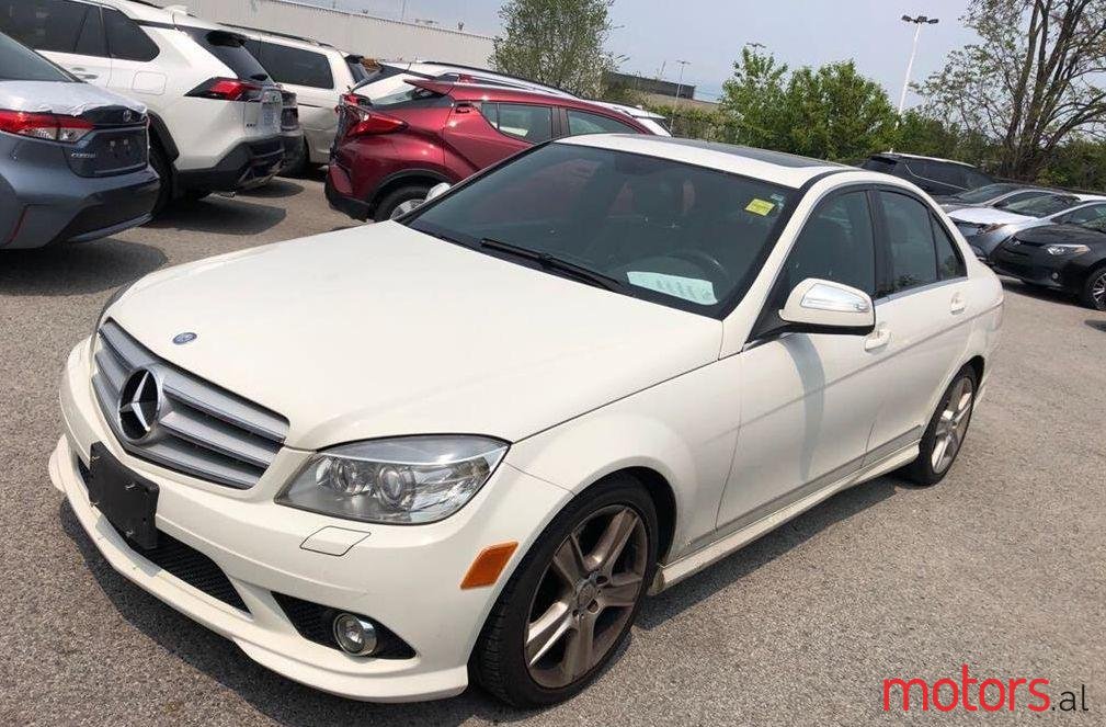2009' Mercedes-Benz C 300 photo #1